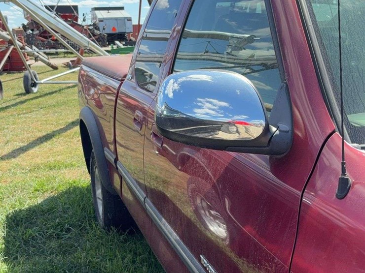 2000-toyota-tundra-image-5