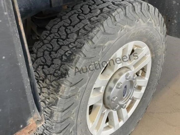 2014-ford-f250-image-8