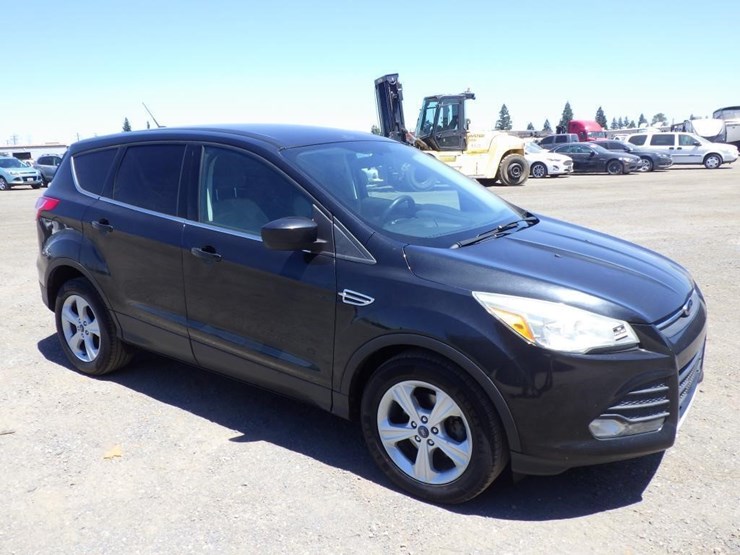 2014-ford-escape-image-2
