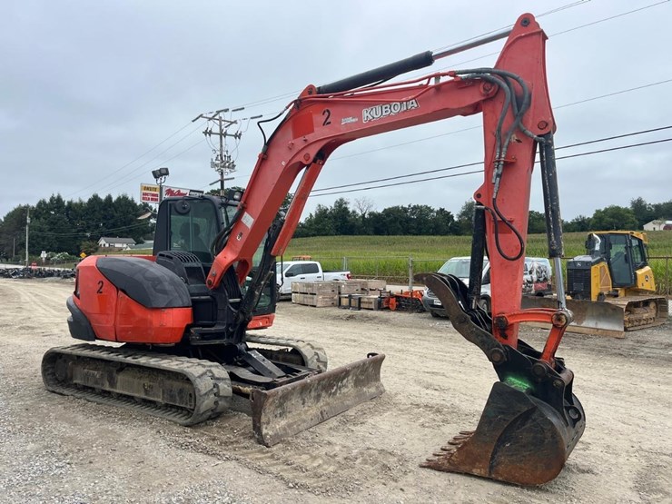2019-kubota-kx080-image-7