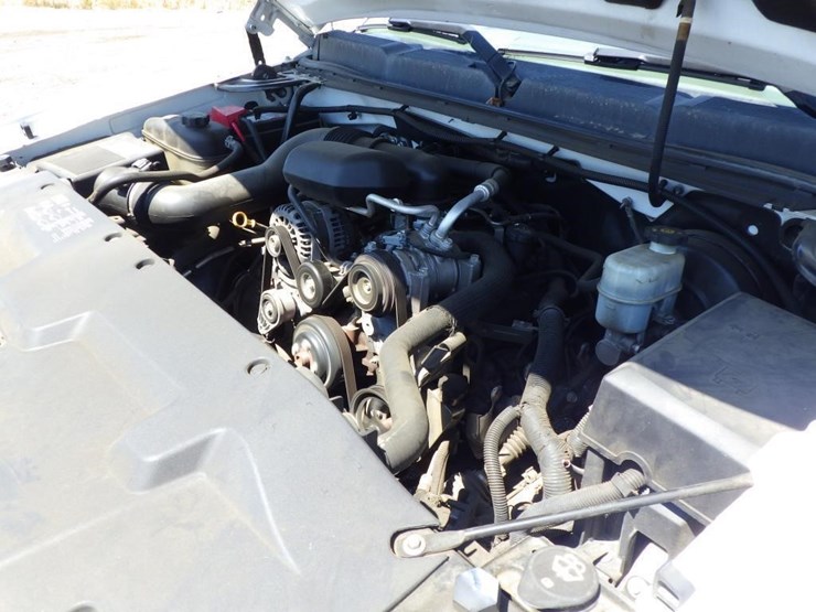 2013-chevrolet-1500-image-8