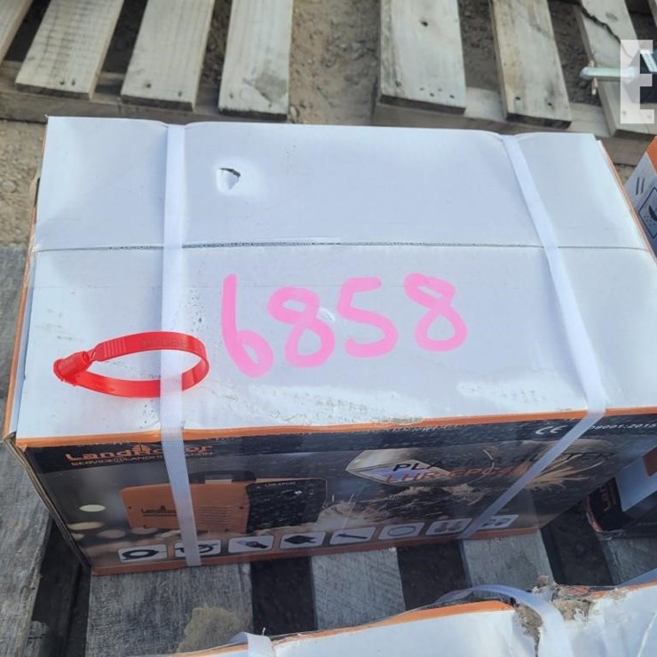 LAND HONOR LHR-EPC40 PLASMA CUTTER