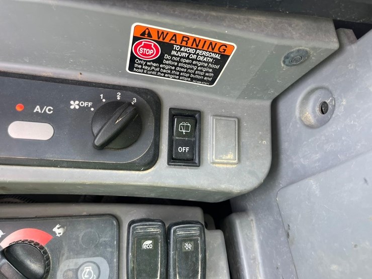 2019-kubota-kx080-image-32