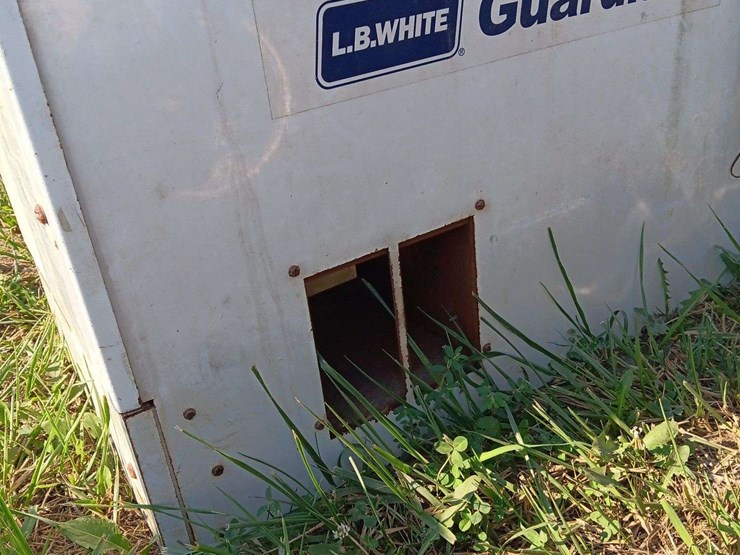 l.b.-white-guardian-heater-image-2