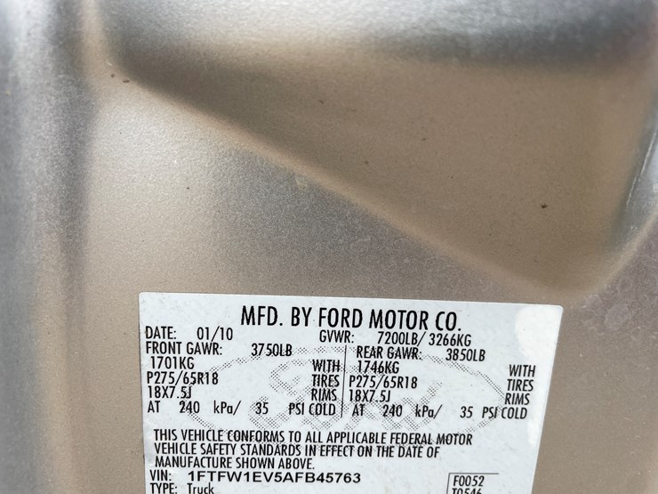 2010-ford-f150-xlt-image-32