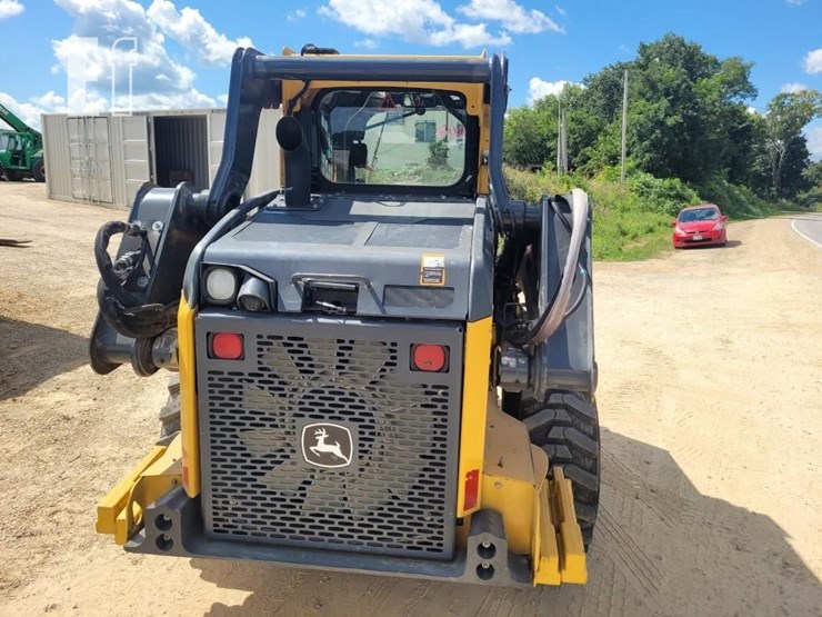 2023-deere-324g-image-9