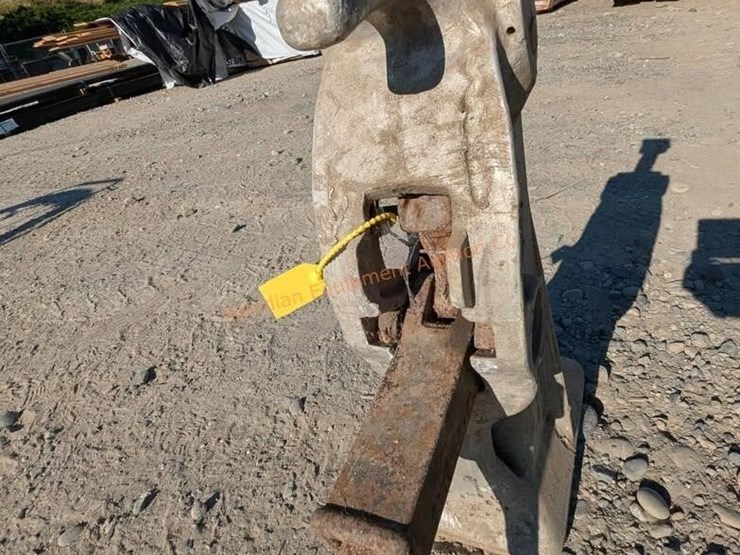 3--34'-straps-image-10