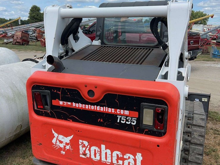 2020-bobcat-t595-image-14