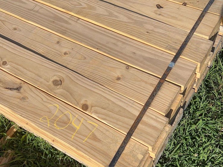 49-boards-of-2"x6"x16'-#2-white-wood-lumber,-(bidding-is-by-the-board,-not-the-stack)-image-2