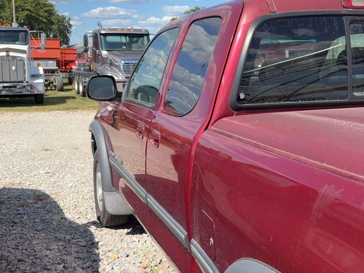 2000-toyota-tundra-image-11