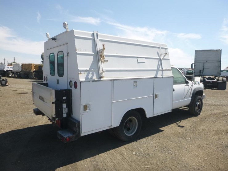 1993-gmc-3500-image-4