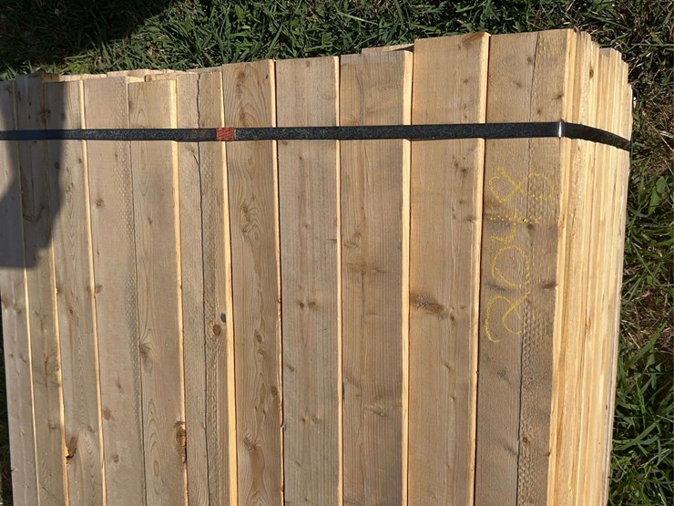 121-boards-of-2"x4"x12'-#2-white-wood-lumber,-(bidding-is-by-the-board,-not-the-stack)-image-2