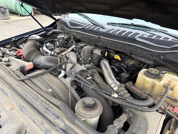 2017-ford-f350-image-15