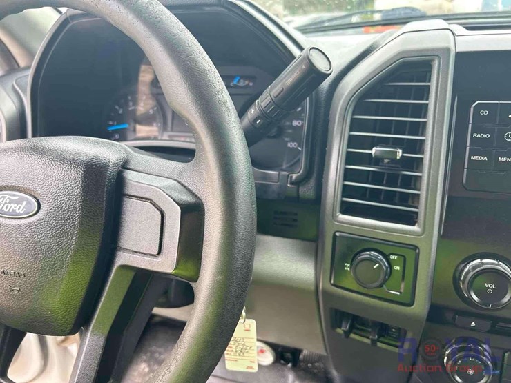 2017-ford-f250-image-15