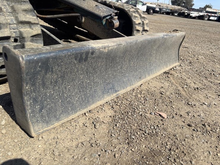 komatsu-pc12-image-8