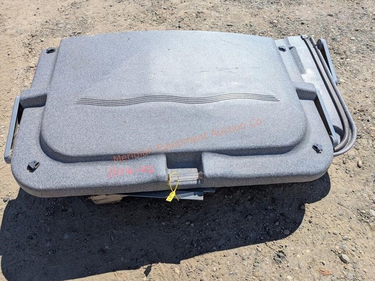 plastic-hot-tub-cover-image-2