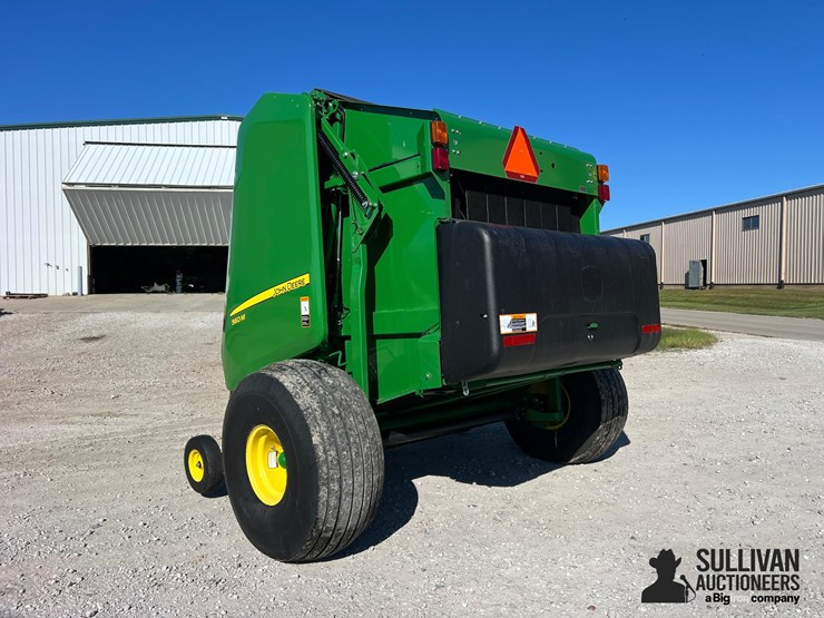 2019-john-deere-560m-image-7