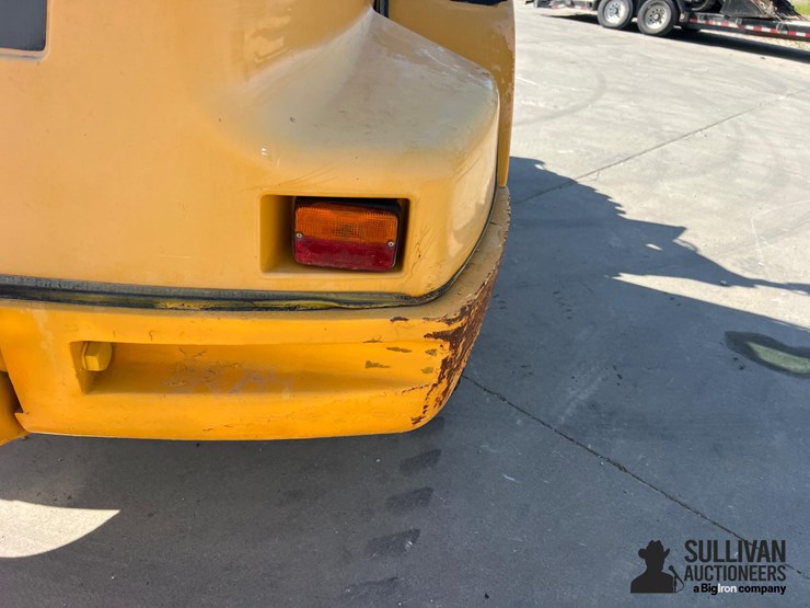 2018-deere-244k-image-19