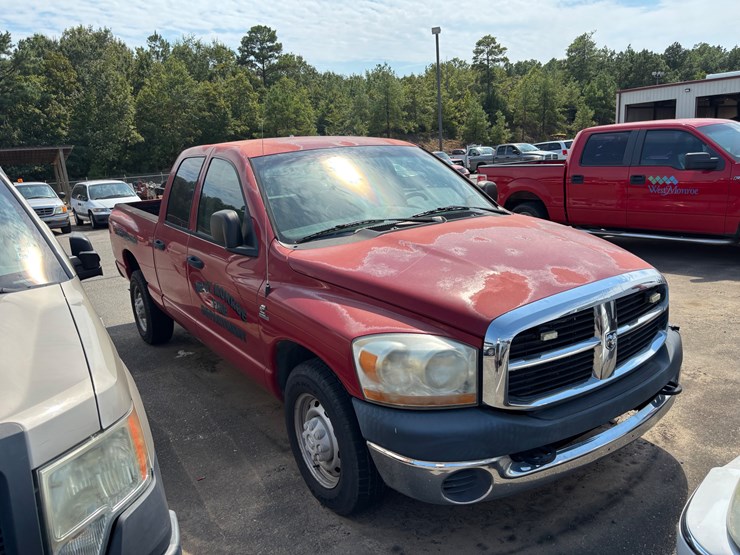 2006-dodge-ram-2500-image-2