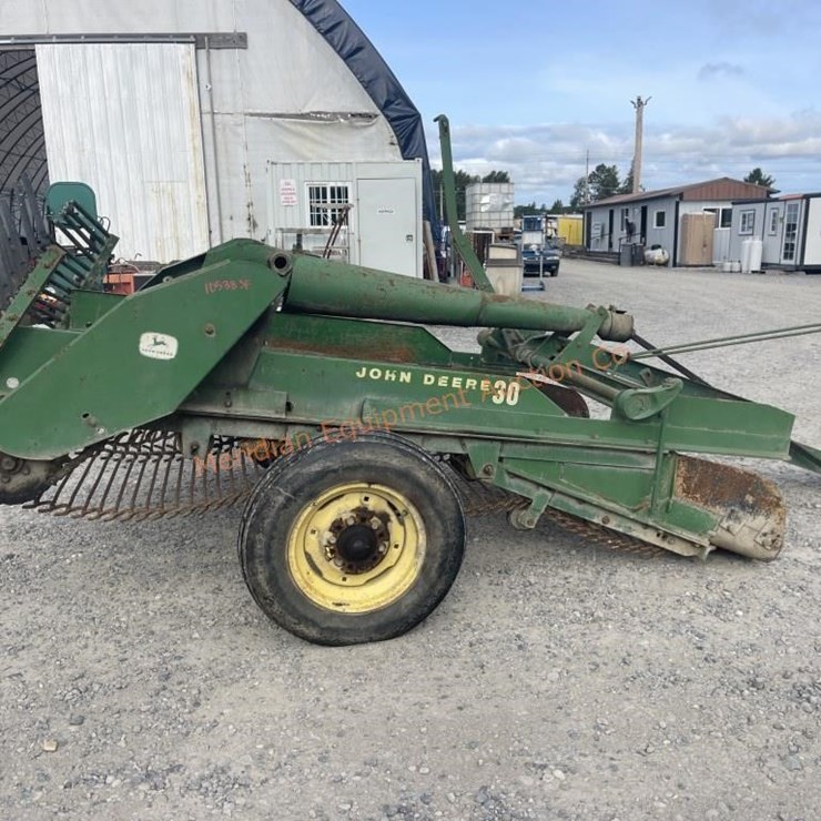 JOHN DEERE 30