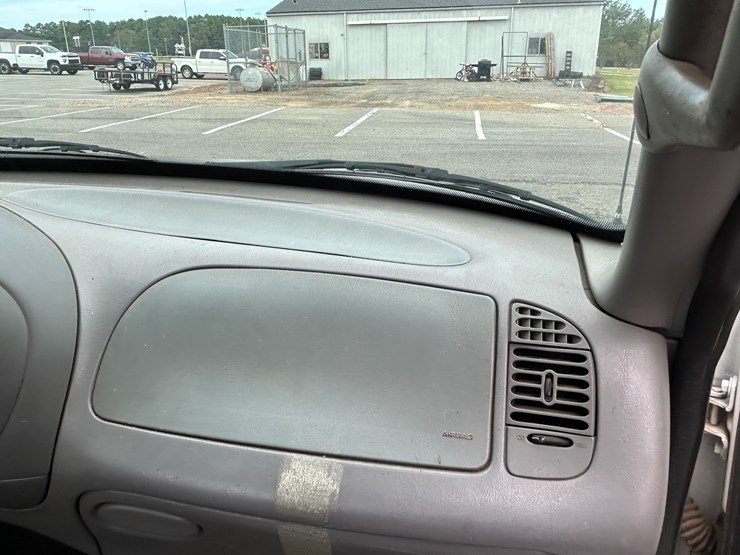 1997-ford-f250-image-36