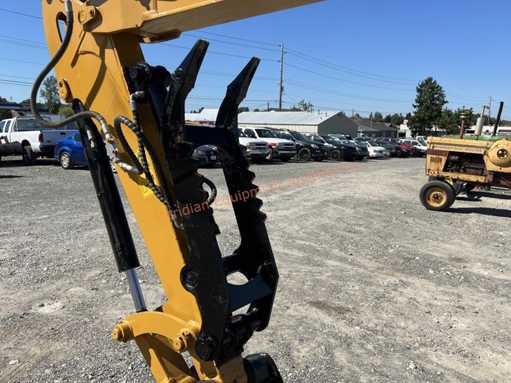 2020-cat-306e2-excavator-image-11