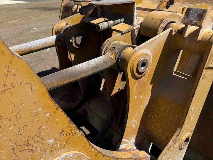 1983-caterpillar-973-lgp-image-17