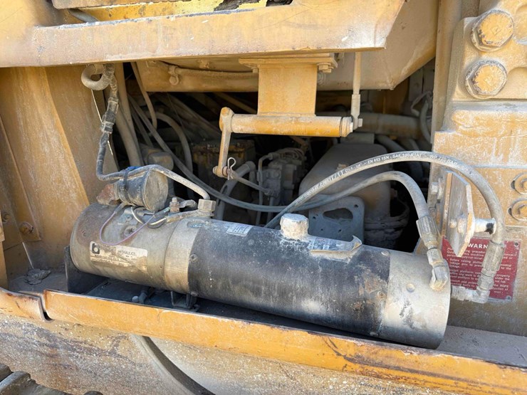 1983-caterpillar-973-lgp-image-9