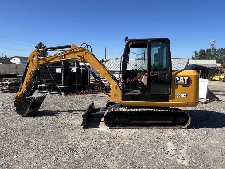 2020-cat-306e2-excavator-image-1