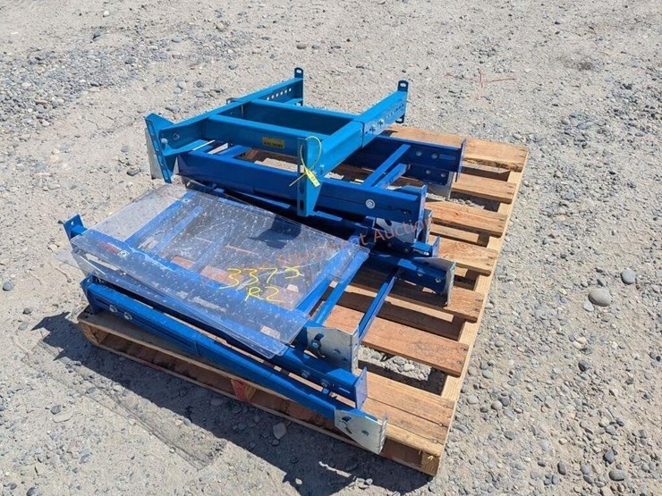 ~6-work-bench-table-legs-image-1