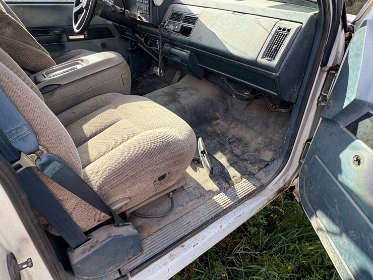 1994-chevrolet-1500-image-18