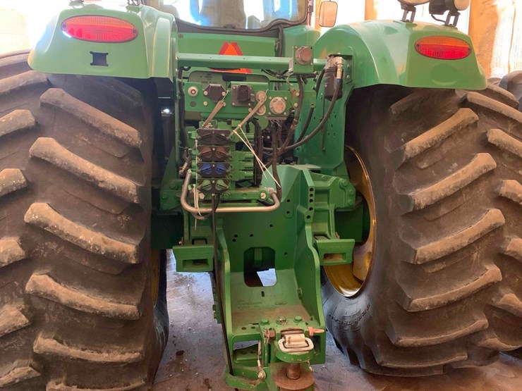 2013-john-deere-9560r-image-30
