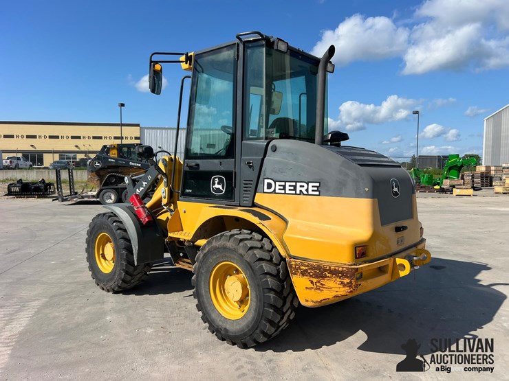 2018-deere-244k-image-7