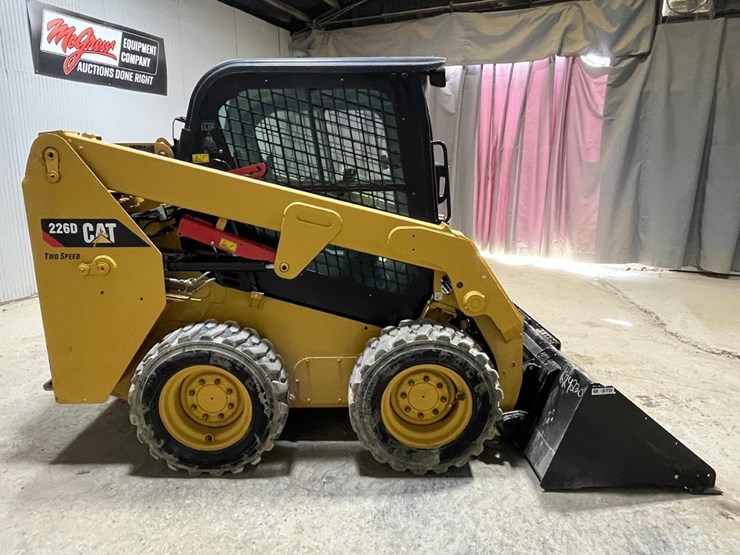 2017-caterpillar-226d-image-6