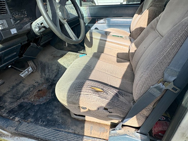 1994-chevrolet-1500-image-25