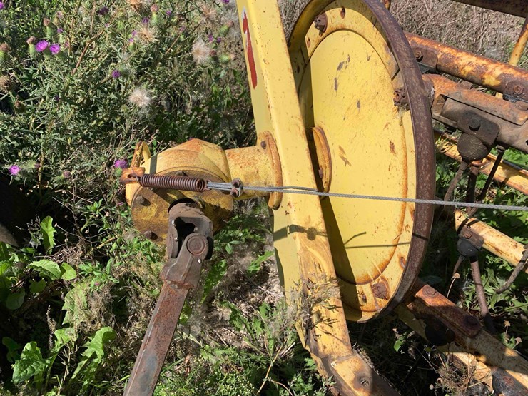 john-deere-670-image-7