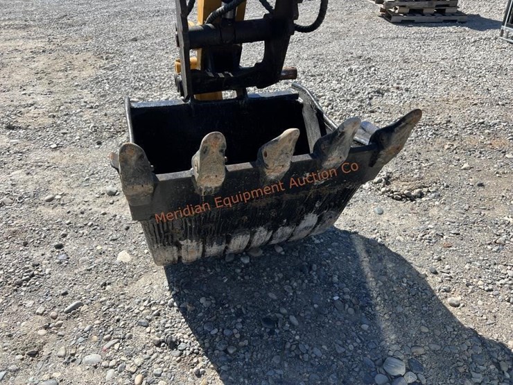 2020-cat-306e2-excavator-image-15