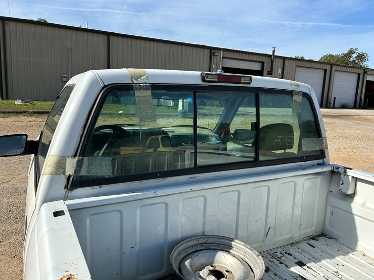 2005-chevrolet-1500-image-12