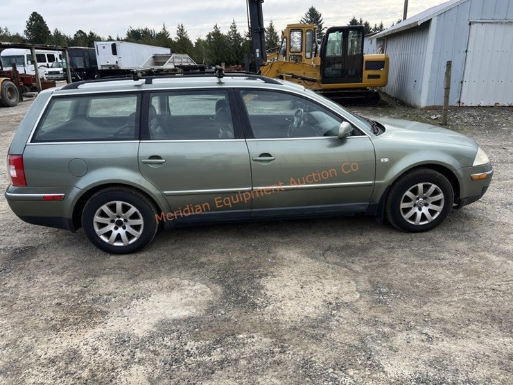 2003-volkswagen-passat-wagon-image-6