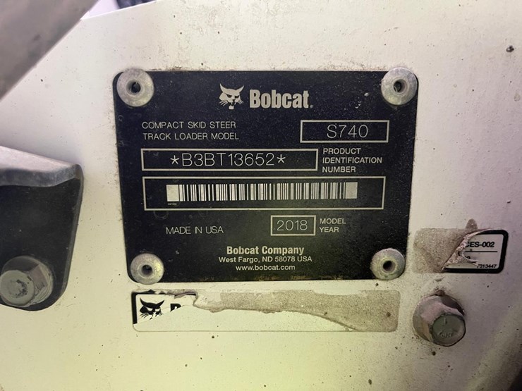 2018-bobcat-s740-image-30