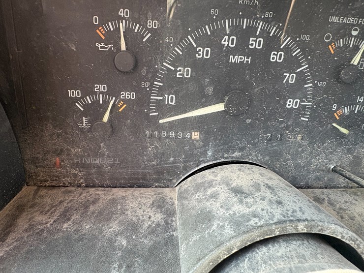 1994-chevrolet-1500-image-34