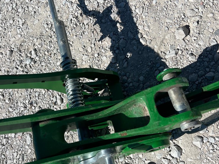 john-deere-quick-attach-image-7