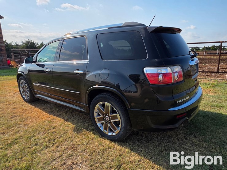 2012-gmc-acadia-denali-image-7