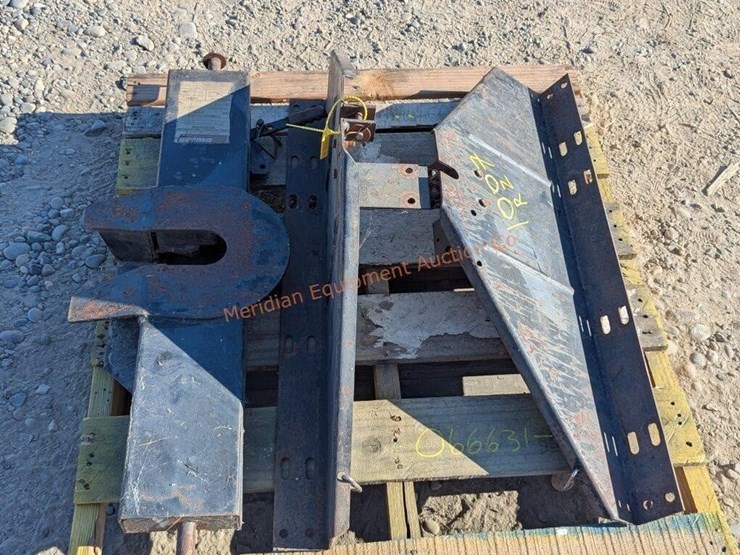 owens-5th-wheel-hitch-image-1