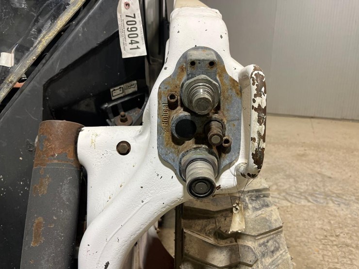 2021-bobcat-s66-image-11