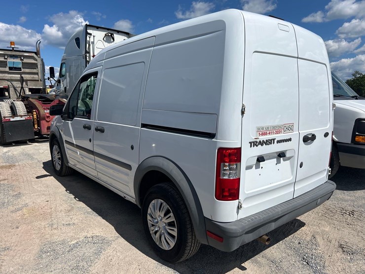 2011-ford-transit-connect-image-6