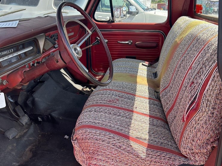 1967-ford-f100-image-10