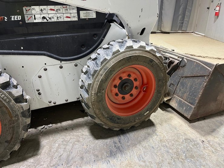 2021-bobcat-s66-image-16