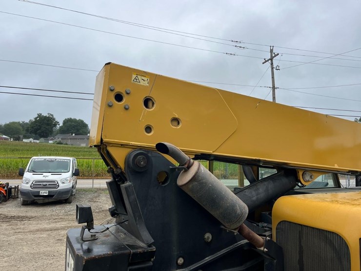 caterpillar-tl943-image-17