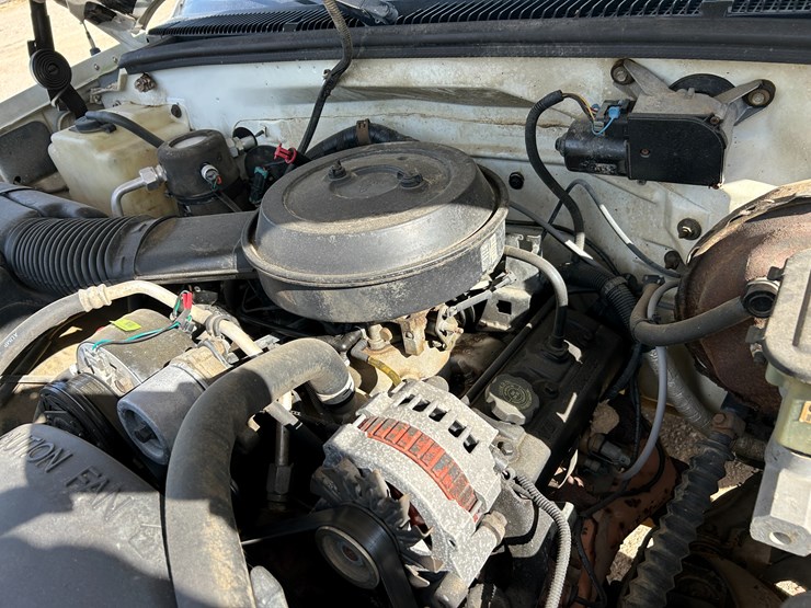 2005-chevrolet-1500-image-24